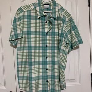 Columbia SS Button Down Men’s Large